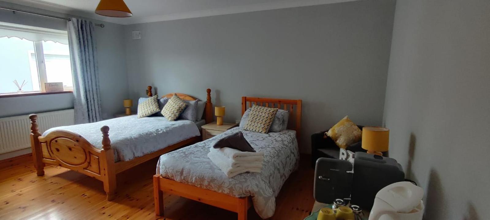 Colmán House Acomodação com café da manhã Kilmihil Quarto foto